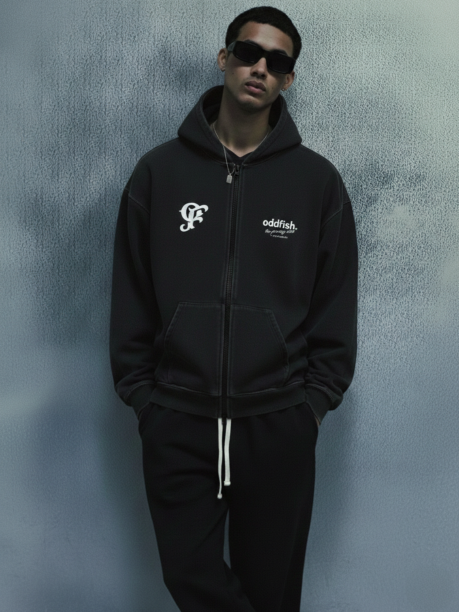 hoodie zipped black