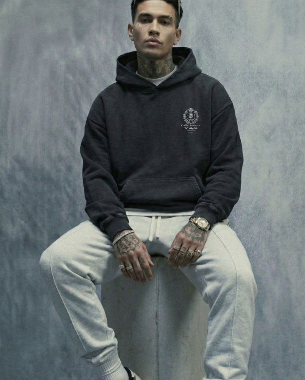 Person wearing a hoodie black