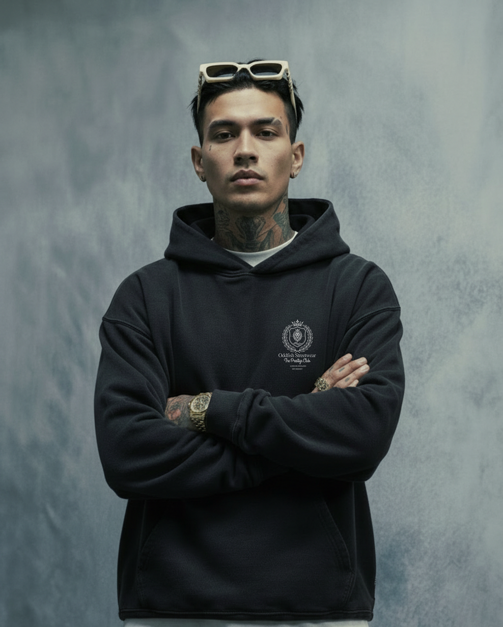 Man wearing a hoodie gray blue